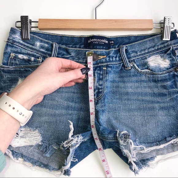 5/$20 Low-rise Jean shorts from Abercrombie kids, size 14R - Picture 6 of 8